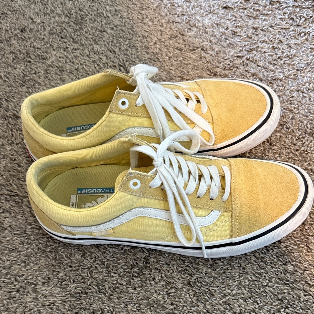Vans Yellow Canvas Sneakers with White Details - Picture 2 of 3